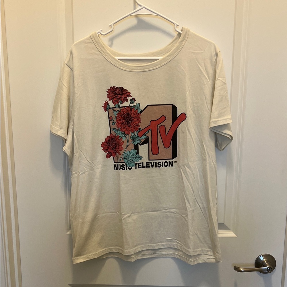 MTV Cream Logo Tee